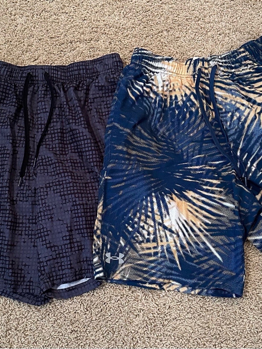 Swim Trunks Under Armour Men’s Bundle Black/Gray &  Palm-Print.
